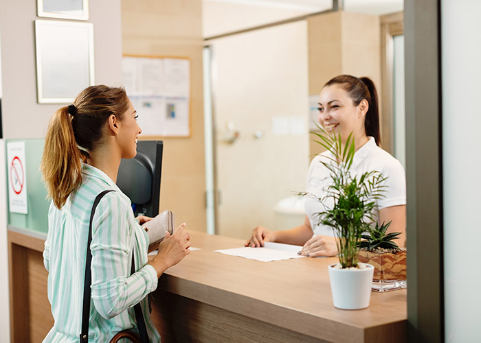 Services pour les résidences : service de gardiennage